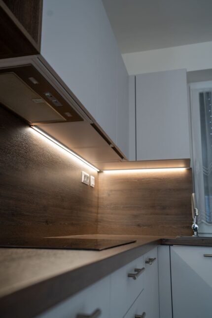 Kuchyňa NOVELA 280 Sivá Premium Mat / H3133 ST12 Dub Davos